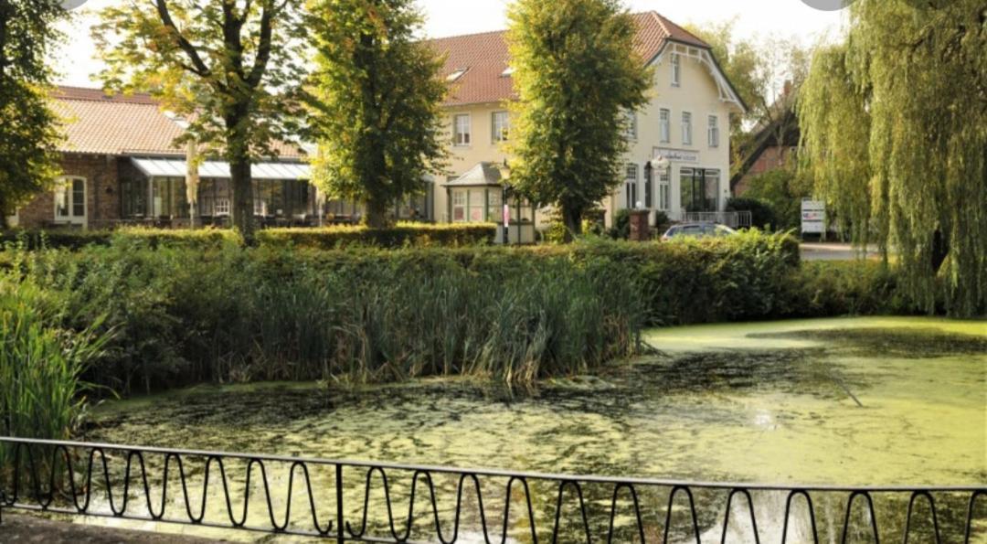 Landhaus Hoisdorf Hotell Eksteriør bilde